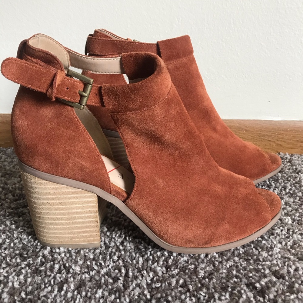 SOLE SOCIETY Ferris - Suede Booties - Size 7 - Picture 4 of 8